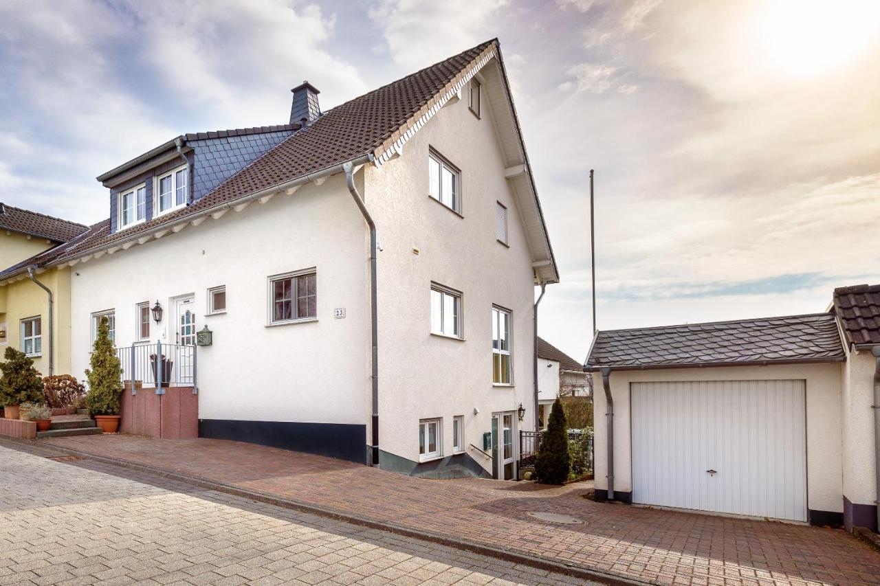 Ferienwohnung Julia - Klimatisiert Wolken Kültér fotó